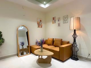 Saigon Riverside Retreat - Bright Balcony Studio with City View near Ben Thanh Market - 3