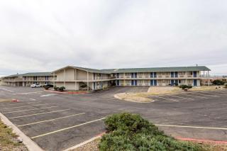 Motel 6 Albuquerque Northeast - Albuquerque - 5