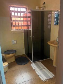Casa com piscina em Mongaguá a 200mts da praia - 9