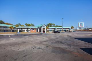 Motel 6-Tifton, GA - Tifton - 7