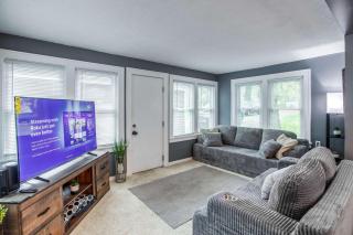 Gorgeous Retreat with Pool Hot Tub and Game Room - 9