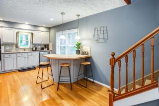 Gorgeous Retreat with Pool Hot Tub and Game Room - 7