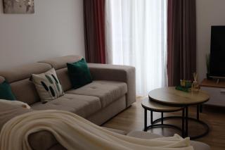 Spacious apartment with Balcony and City - 2