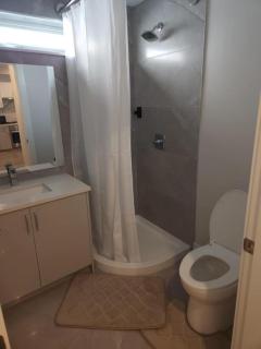 West Side Vancouver Townhome Modern Comfort & Free Street Parking - 1