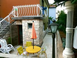 Cozy holiday studio in Umag - 1