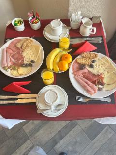 Delamere Hotel - 8