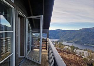 Mountain Ski Cabin with Sauna & Scenic Views - 4