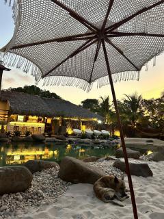 Villa Pantai Boutique Hotel Atins - Atins - 4