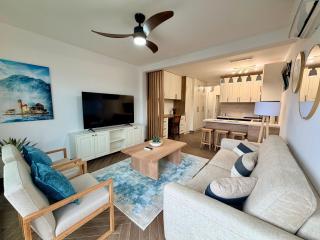 Sunset Bay View Retreat - 9