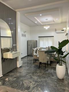 4-Bed Duplex with 45kva Gen, WiFi, Security in Guzape, Abuja - 5