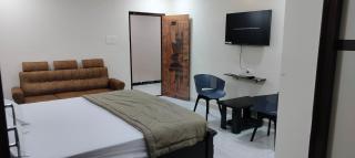 Hotel N Pride - 4