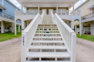 Cozy 2 Bed/15 Bath Duplex Just Blocks from Downtown Biloxi! - 7