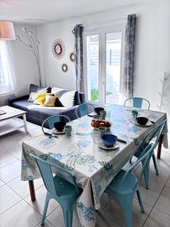 Maison calme avec jardin, plage à vélo - 1