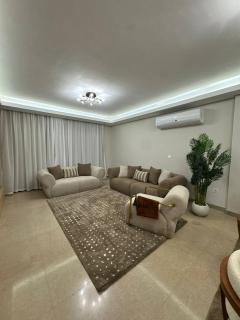 Zed Luxury 3 Bedroom Apartment Double View - 8