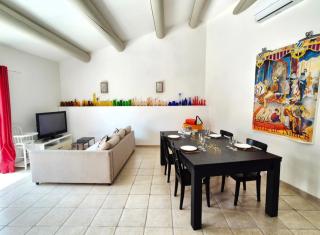 Sauna et Spa, piscine chauffée, Gîte le Carrousel - 1