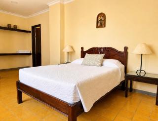Hotel 1915 INN & SUITES - 1