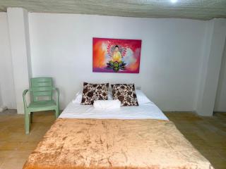 Hostal Castillo - 3