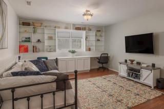 3 Bedroom Home sleeps 12 - 7
