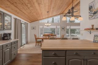 3 Bedroom Home sleeps 12 - 3