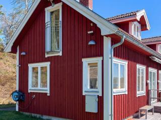 8 person holiday home in HJÄLTEVAD - 2