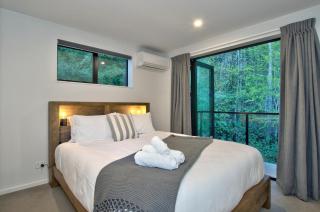 Alpine Escape - Modern & Central - 3