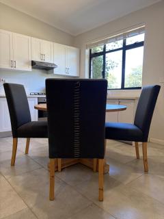 Luxury 2BR Apartment Victoria Falls Estate - 3