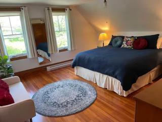 Somesville Village Historic Charmer, Mount Desert Island Sleeps 9 - 3
