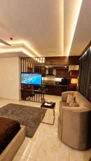 Luxury Suite with Paid Suana & Gym in Bahria Rawalpindi Self Checkin - 8
