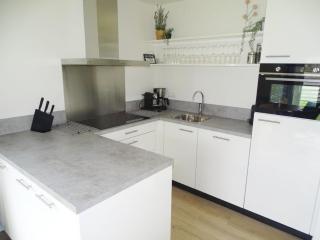 Holiday Home with Pet-Friendly Garden - 6