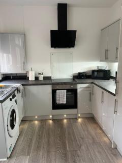 The Lenton House - 8