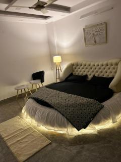 Luxurious House in Dwarka near Airport - 1