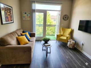 Maison King & Aqua, Walkable Legacy West W King Bed, Pool & Gym - 7