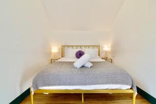 Evergreen Niagara 17-min walk Free Wifi Parking - 1