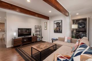 Anchorage City Spacious 6bdr - Entire Complex - 5