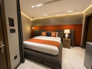 HSQ Towers - 4