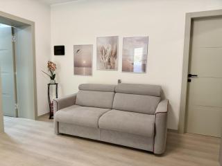 HOST4U - Dimora degli Ulivi, New Apartment with Two Bedrooms, Terrace and Parking, 10 minutes from the beach - 8