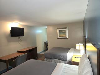 Brentwood Inn Richmond South - 8