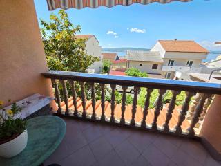 Apartments in Crikvenica 41042 - 4