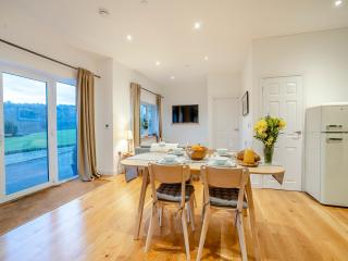 Bay Cottage - 4