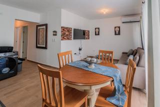 Zulie Coral elegance 2BR Near Beach - 1