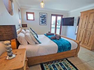 Flag House - Ukc7074 - 6
