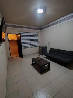 Acogedora habitacion independiente con sala de estar y baño privado - 5