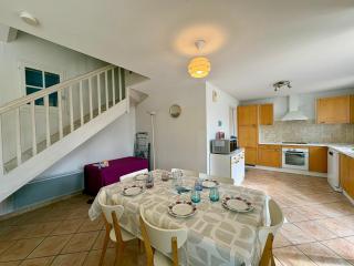 Maison avec piscine privée - 8 pers. - FR-1-323-618 - 4