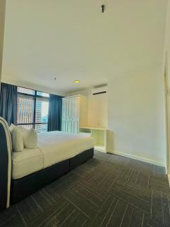 Classique Service Suite Times Square K L - 7