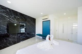 Wonderland Emerald 4 Bedroom Luxury Villa - 5