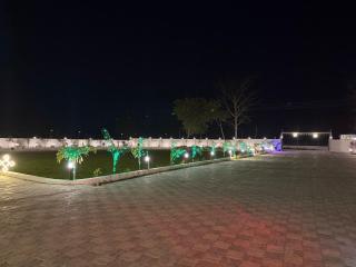 Radheshyam hotel - 1