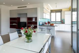 Mamad Comfort & Balcony In City Center By Feelhome - 3