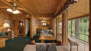 McCall Lakehouse Private Dock Beach & Grill - 1