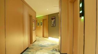GreenTree Esports Hotel Suqian Siyang Park - 2