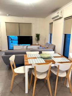 CozyRetreat at MelbourneAirport - 2